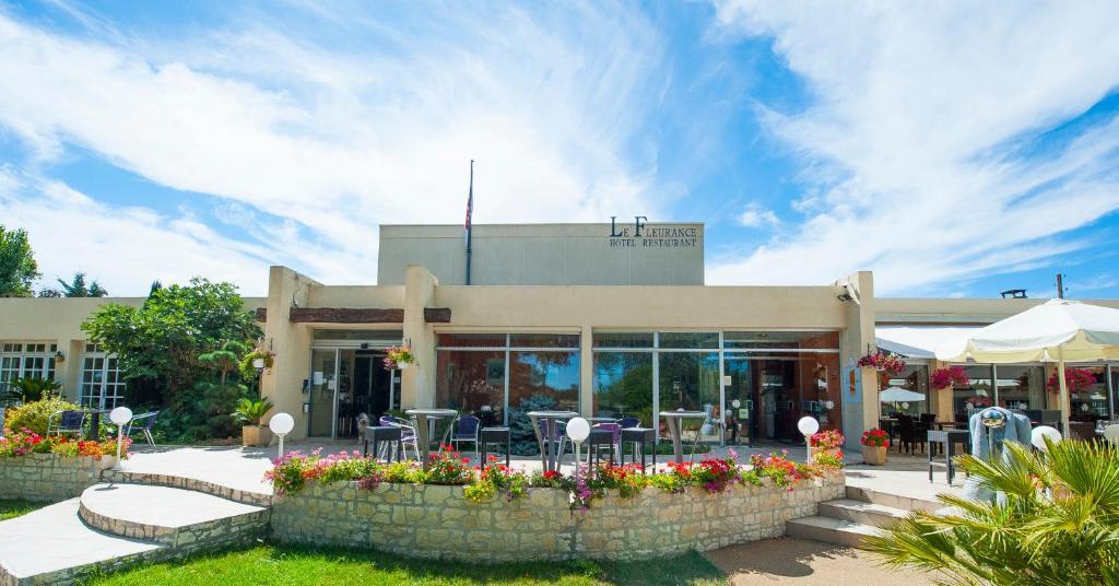 Logis Hotel & Restaurant Le Fleurance Exteriör bild